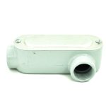 "L" izquierdo condulet ovalado 19 mm